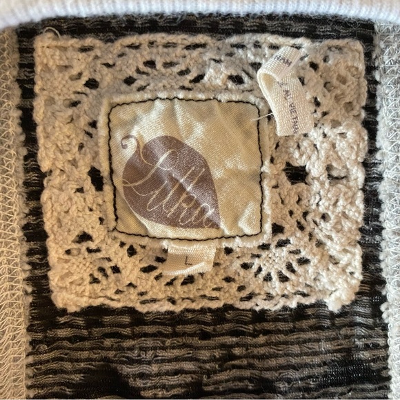 Lilka by Anthropologie Boho Geometric Swing Sweater Top - Picture 10 of 10